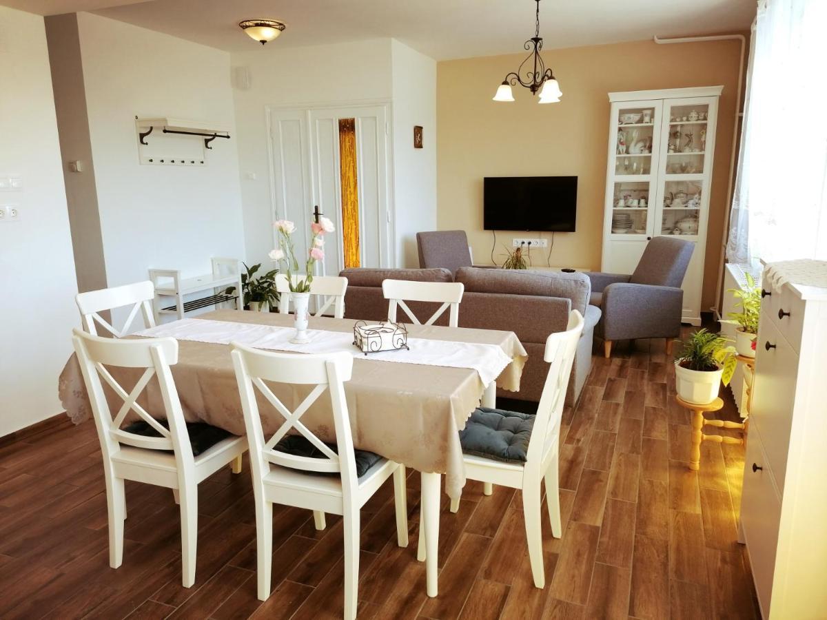 Elisoria Apartments Cserszegtomaj Ngoại thất bức ảnh