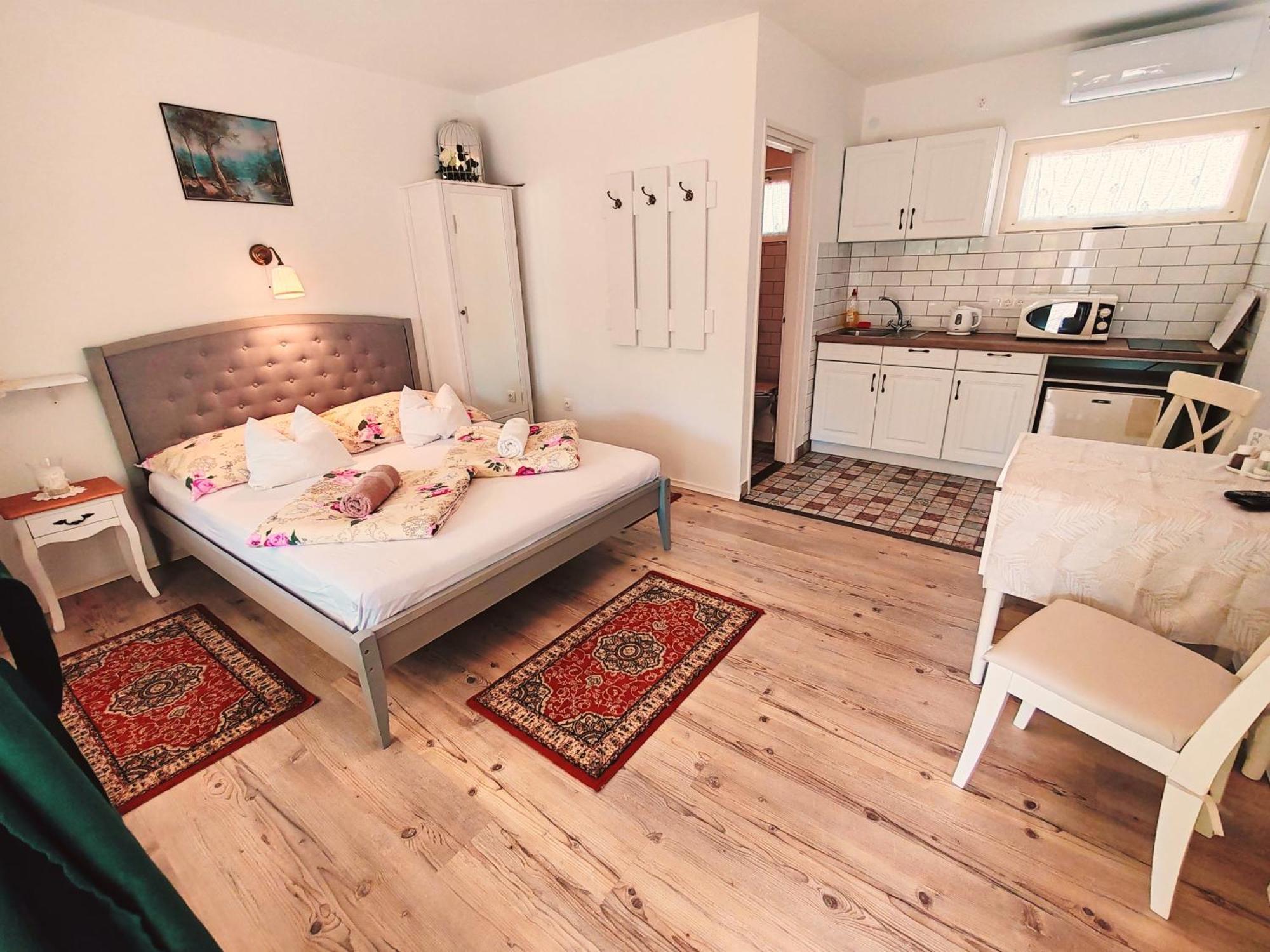 Elisoria Apartments Cserszegtomaj Ngoại thất bức ảnh