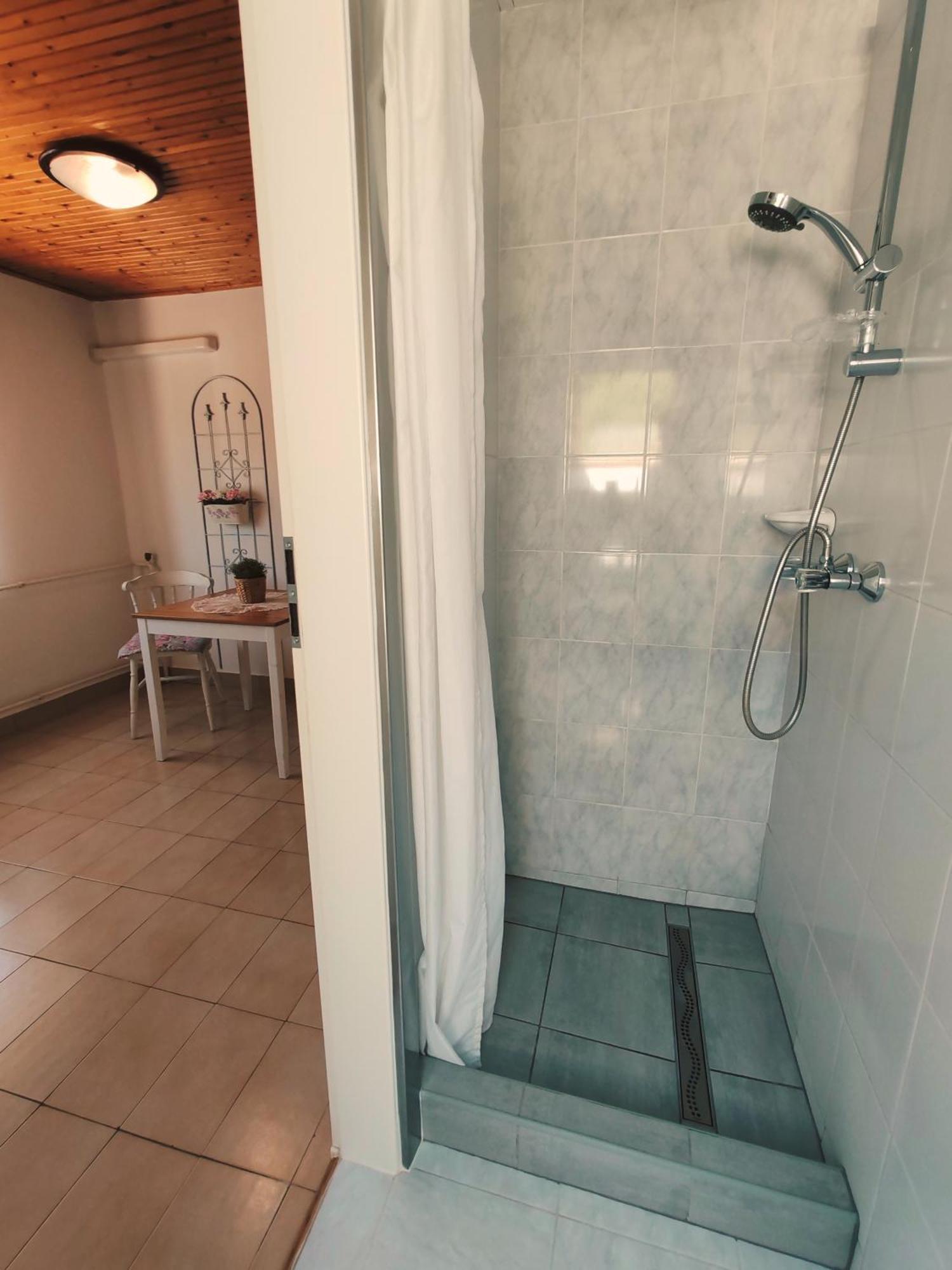 Elisoria Apartments Cserszegtomaj Ngoại thất bức ảnh